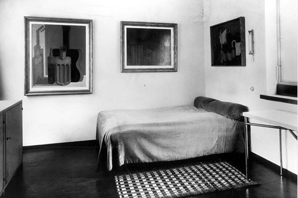 At home with Le Corbusier - Iconic Houses